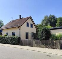 Familienglück in Deining: Modernisiertes Zuhause zum Wohlfühlen