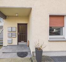 Renovierte 2,5-Zimmer-Erdgeschosswohnung in Uni-Nähe – Essen