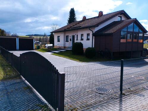 Foto - Wohnanwesen mit Pferdehaltung 