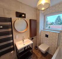 Ab sofort: möblierte 2 Zi., 56 m², Balkon, Garten, Parkett - Berlin Neukölln