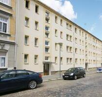 Helle 3 -Raumwohnung mit Tageslichtküche und Badewanne - Plauen Altstadt