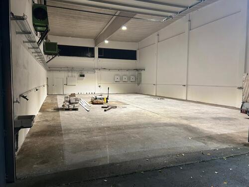 Foto - Halle 450m ² in Künzell zu vermieten