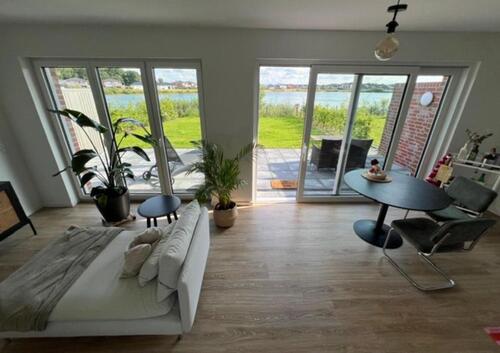 Foto - Neubau Wohnung Am See mit Garten & Terrasse zum 01.01.