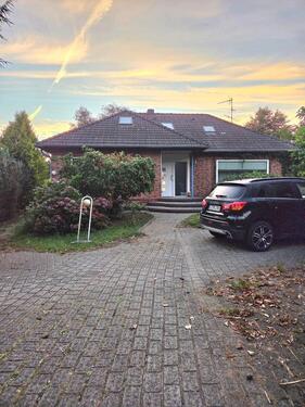 Foto - Haus auf großem Grundstück - 320.000,00 EUR Kaufpreis,