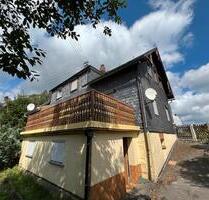 Traumhaus mit Terrasse, Garten und geschmackvolle Einbauküche - Tettau