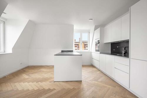 Foto - 4 Zimmer Dachgeschoßwohnung in München