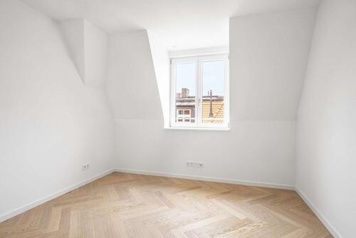 Foto - Dachgeschoßwohnung in München zur Miete