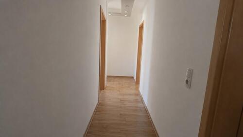 Foto - 9 Zimmer Mehrfamilienhaus, Wohnhaus zum Kaufen in Ippesheim