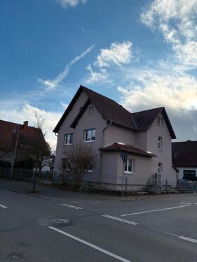 Foto - Mehrfamilienhaus - komplett saniert und sofort bezugsbereit