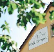 Etablierte Gastronomieimmobilie mit Biergarten und Gästezimmern - Zeil am Main