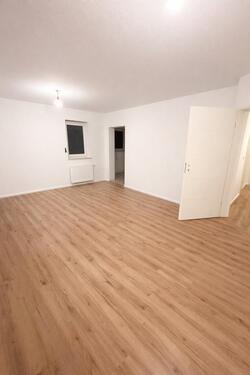 Foto - 3-Zimmer Wohnung (64m²) mit Terasse und Gartenmitbenutzung in Puderbach zu vermieten, renoviert