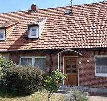 Reihenhaus in Gardelegen mit Garage und Garten