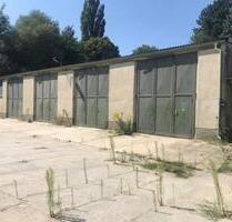 großer Stellplatz für Wohnmobile, Busse, LKWs - Löbau