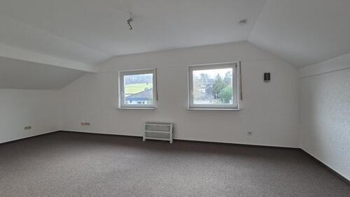 Foto - Dachgeschoßwohnung in Waldbröl zur Miete