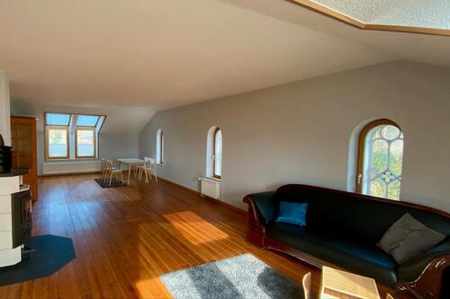 Foto - 4 ZKB, 160m², gäste WC, große walkin Dusche, lichtdurchflutet,