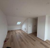 Helle, kernsanierte 2-Zimmer-Dachgeschosswohnung in Ulm-Söflingen