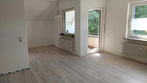 Foto - Großzügige 2 Zi.DG-Wohnung mit Balkon in Altena-Evingsen –privat