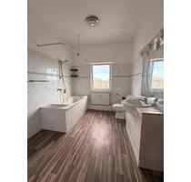 3 Raum Wohnung EBK mit Balkon - 420,00&nbsp;EUR Kaltmiete, ca.&nbsp; 86,00&nbsp;m&sup2; in Magdeburg (PLZ: 39118) Lemsdorf