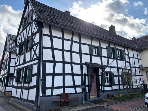 Foto - Alltagstaugliches Einfamilienhaus in Schleiden