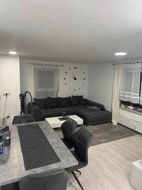 Foto - Sehr schöne 3-Zimmer-Wohnung mit Balkon & TG-Stellplatz