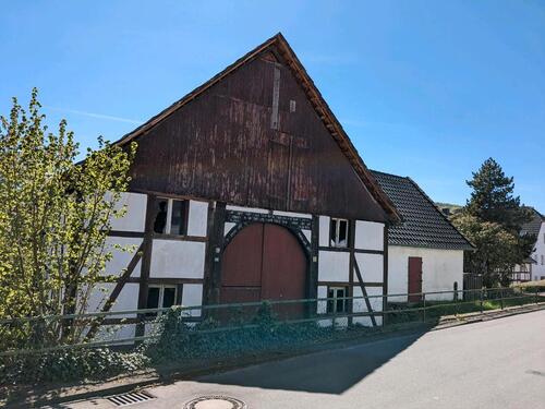 Foto - Denkmalobjekt in Albaxen - starker Sanierungsbedarf