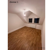 Komplett sanierte 2 Zi-Dachwohnung in freundl. Mietshaus Nied! - Frankfurt am Main