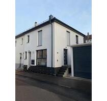 Exlusive 1 Zimmer Wohnung - 700,00&nbsp;EUR Kaltmiete, ca.&nbsp; 25,00&nbsp;m&sup2; in Stuttgart (PLZ: 70439) Neuwirtshaus