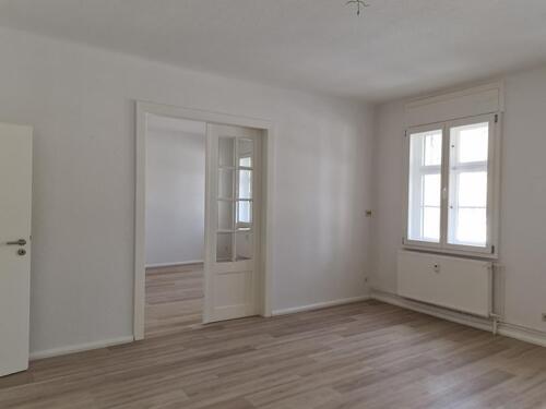 Foto - Ruhige Erdgeschosswohnung! - 594,00&nbsp;EUR Kaltmiete, ca.&nbsp; 84,81&nbsp;m&sup2;