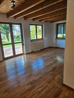 Foto - Haus zu vermieten - 1.950,00&nbsp;EUR Kaltmiete, ca.&nbsp; 149,00&nbsp;m&sup2;