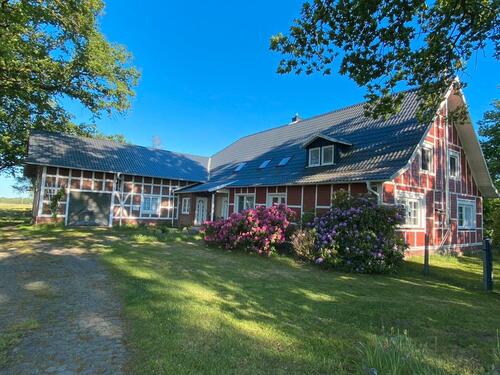 Foto - Idyllischer Resthof in der Wingst - 6 ha Land Bahnanschluss HH