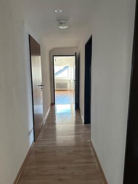 Foto - 3-Zimmer-Dachgeschosswohnung zu vermieten