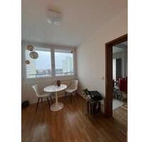 Helle 3,5-Zimmer-Wohnung mit Balkon in Erlangen - 10.Stock