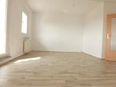Foto - Wohnung mit Aufzug ? Klick hier ---> Frisch saniert für Sie