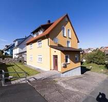 Mehrfamilienhaus zum Kauf - 290.000,00 EUR Kaufpreis, ca.  174,00 m² in Kirchenthumbach (PLZ: 91281)