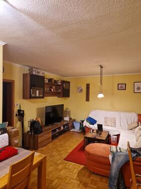 Foto - Zwei-Zimmer-Wohnung Estenfeld - 620,00 EUR Kaltmiete, ca.  69,00 m²