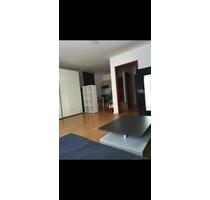 Charmante Wohnung mit Balkon ins Grüne – zentral in Braunschweig