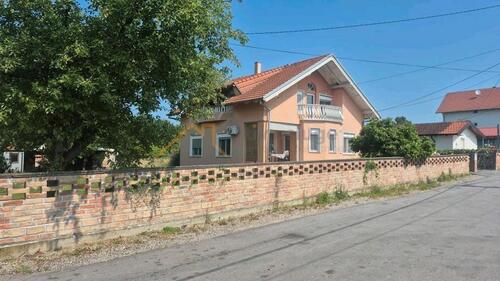 Foto - Einfamilienhaus in Zagreb - 499.000,00 EUR Kaufpreis,