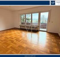 Großzügige 5,5-Zimmer-Etagenwohnung mit Balkon, ca. 120 m², ruhige Lage in Neustadt a. d. Aisch - Neustadt an der Aisch