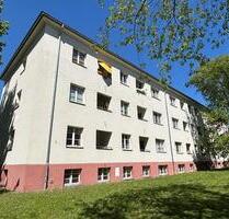 Ruhige Seitenstraße in Seidnitz: 2-Zi.-Whg. mit Loggia & Wanne - Dresden Blasewitz