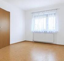 Schöne 2 Zimmer Wohnung - 390,00&nbsp;EUR Kaltmiete, ca.&nbsp; 53,42&nbsp;m&sup2; in Selb (PLZ: 95100)