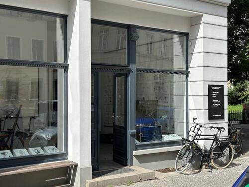 Foto - Temporary Showroom 