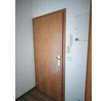 Helle 2-Zimmer-Dachgeschosswohnung (43 m²) – 460€ warm - Hohndorf