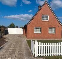 Freistehendes Einfamilienhaus mit Gartenhaus ohne Maklergebühren - Cuxhaven Döse