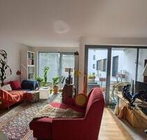 Moderne 3-Zimmer-Wohnung mit Balkon in Köln-Neuehrenfeld