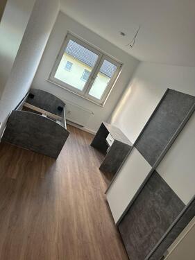 Foto - WG-Zimmer in einer 3 WG inkl. Neue Möbel und Matratze ab sofort