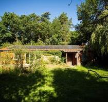 Ferienhaus mit Waldstück Sauna, Badezuber Hottub Kinder Spielzimmer mit Hund - Zernien