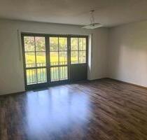 Helle großzügige Zweizimmer Wohnung - Pfarrkirchen