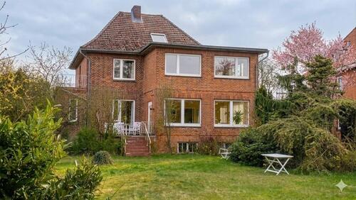 Foto - Rotklinker-Haus mit großem Garten in Suderburg