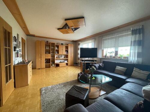 Foto - 5 Zimmer Doppelhaushälfte zum Kaufen in Gesees