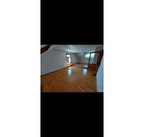 Sehr schöne 3,5-Zimmer DG-Wohnung in Lindau-Oberreitnau - Lindau (Bodensee)